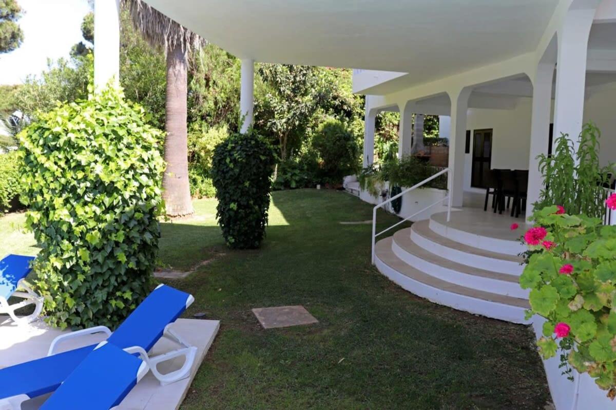 Villa Hibiscus, Great Location In Vilamoura, Lush Green Lawns And Garden Quarteira Dış mekan fotoğraf